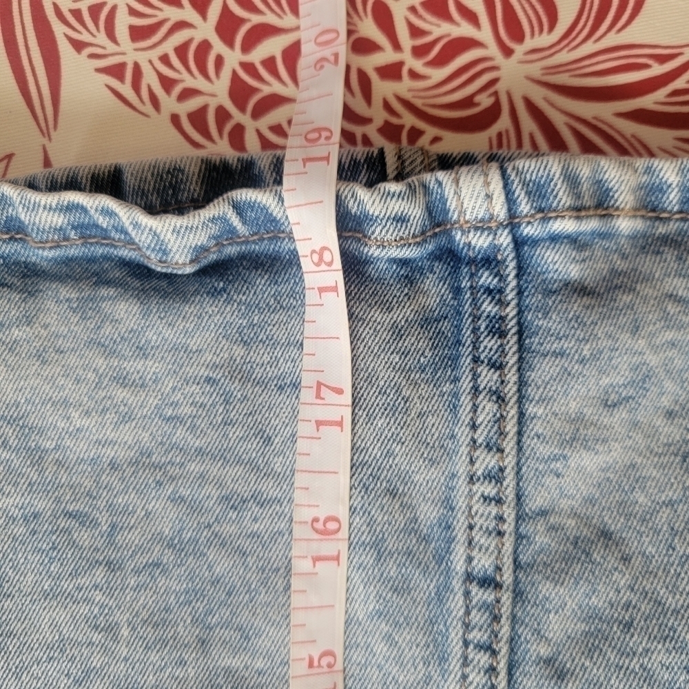 H&M/Divided denim mini pencil skirt - Picture 3 of 11